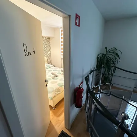 Gostinjska kuća Granada